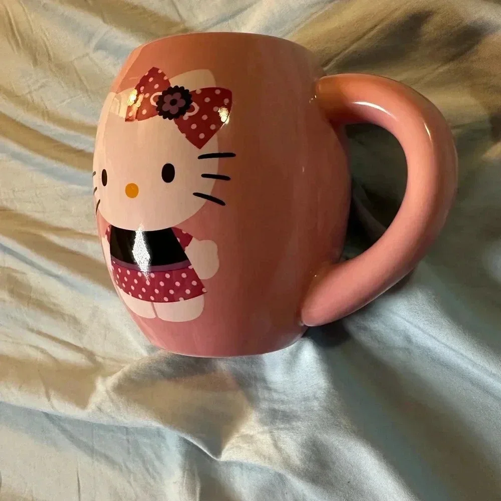 Vintage Hello Kitty Coffee Mug – 18 oz